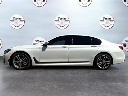 2016 BMW 750 i xDrive
