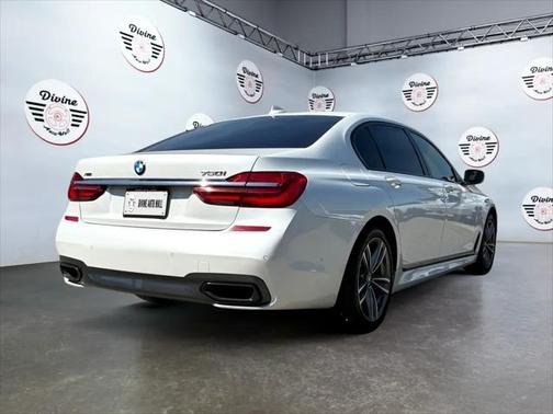 2016 BMW 750 i xDrive