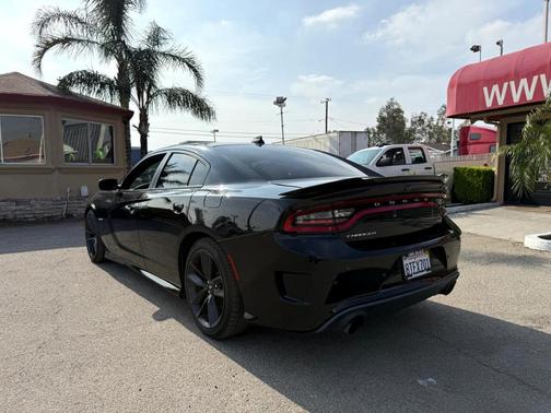 2020 Dodge Charger R/T