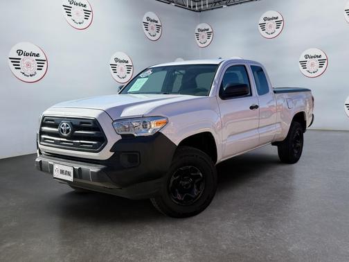 2017 Toyota Tacoma SR5