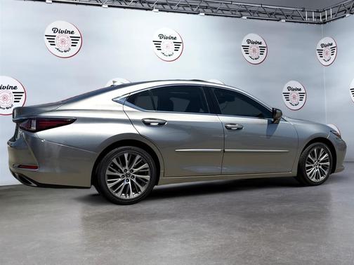 2020 Lexus ES 350 Base