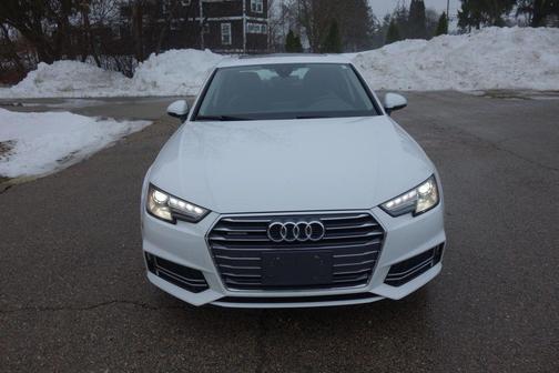 2017 Audi A4 Season of Audi Premium