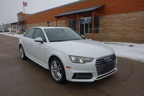 2017 Audi A4 Season of Audi Premium