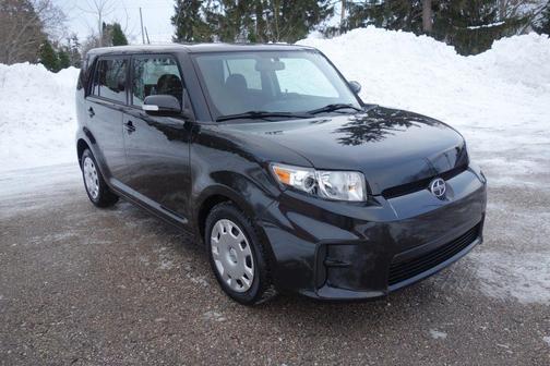 2012 Scion xB Release Series 9.0