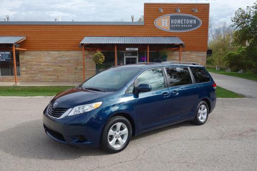2012 Toyota Sienna LE