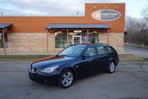 2007 BMW 530 530xi Wagon 4D