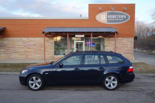 2007 BMW 530 530xi Wagon 4D