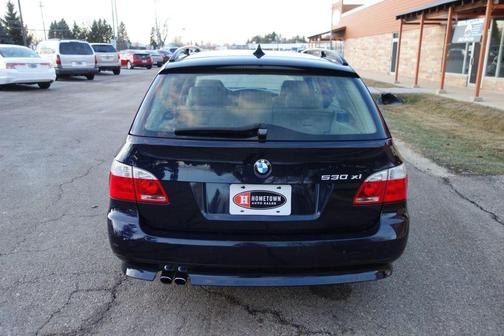 2007 BMW 530 530xi Wagon 4D