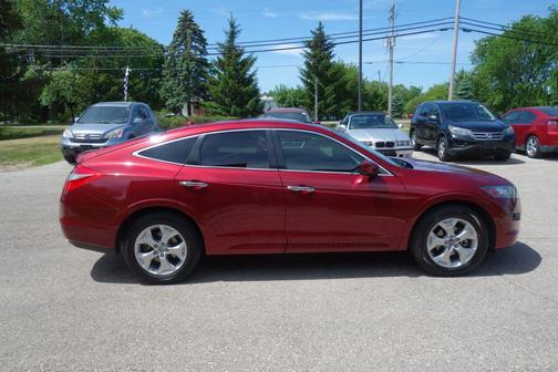Tango Red Pearl 2010 Honda Accord Crosstour EX-L