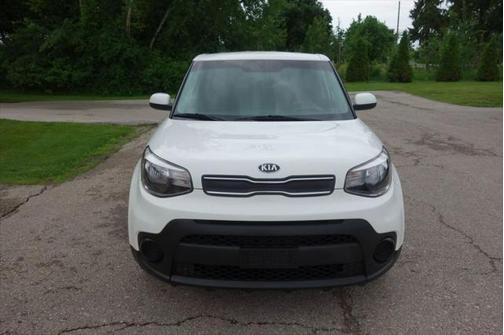 2017 Kia Soul Base