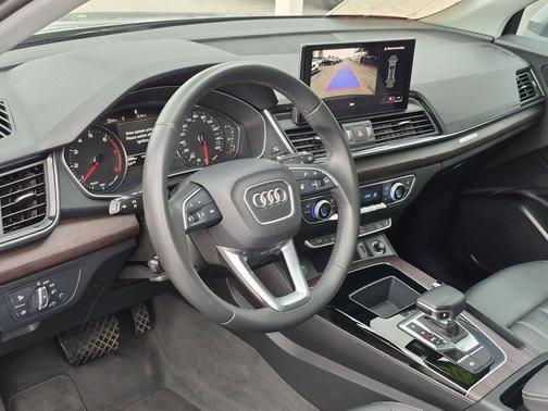 Daytona Gray Pearl 2022 Audi Q5 45 S line Premium