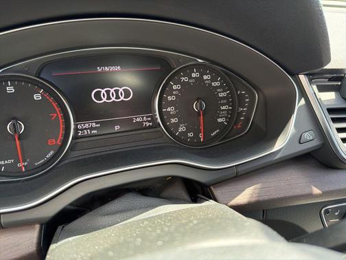 Daytona Gray Pearl 2022 Audi Q5 45 S line Premium