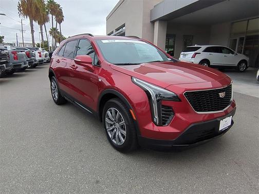 2023 Cadillac XT4 Sport