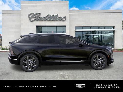 2025 Cadillac OPTIQ Luxury