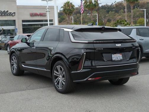 2025 Cadillac LYRIQ Luxury