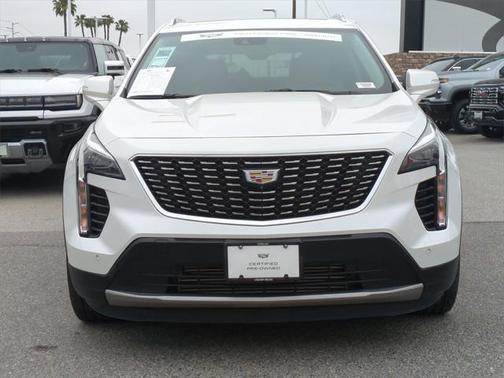 2022 Cadillac XT4 Premium Luxury