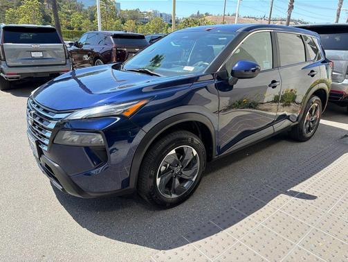 Deep Ocean Blue Pearl 2024 Nissan Rogue SV