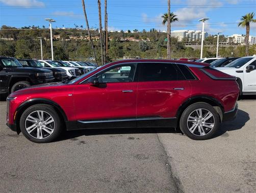 2024 Cadillac LYRIQ Tech