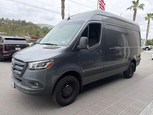 2023 Mercedes-Benz Sprinter 2500 Standard Roof