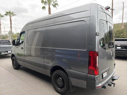 2023 Mercedes-Benz Sprinter 2500 Standard Roof