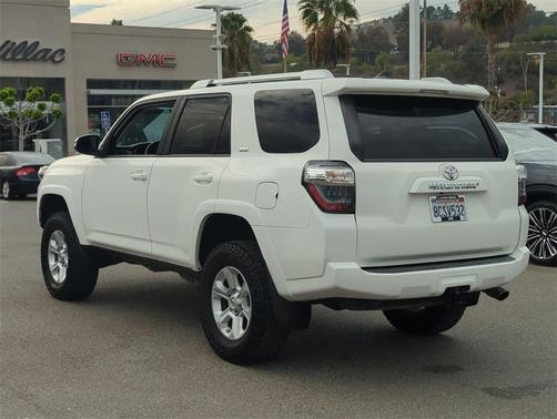 2018 Toyota 4Runner SR5