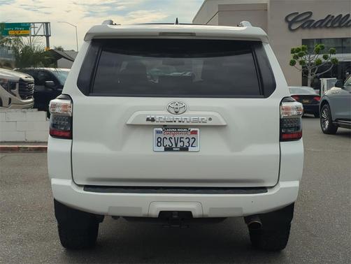 2018 Toyota 4Runner SR5