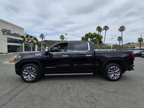 Onyx Black 2023 GMC Sierra 1500 Denali