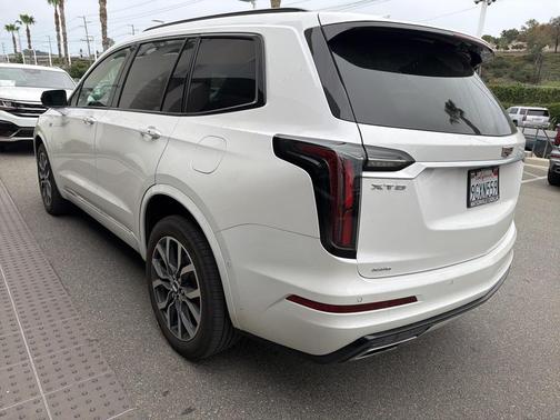 2023 Cadillac XT6 Sport AWD