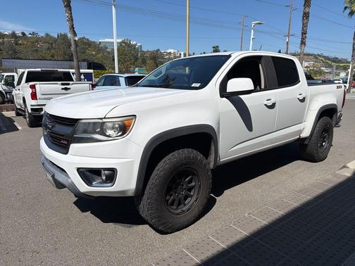 Summit White 2018 Chevrolet Colorado Z71