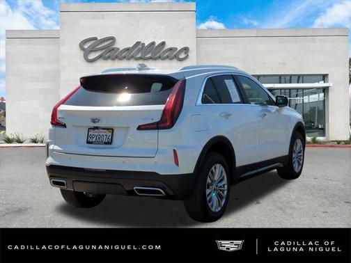 2025 Cadillac XT4 Premium Luxury