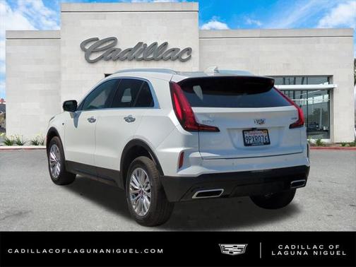 2025 Cadillac XT4 Premium Luxury