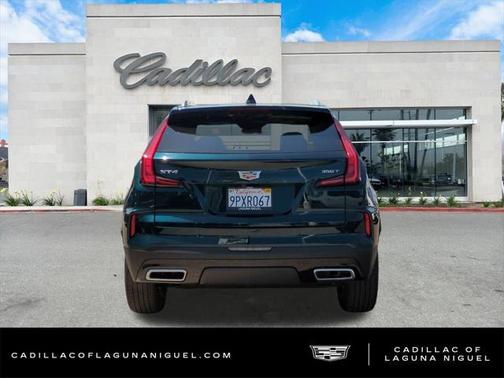2025 Cadillac XT4 Premium Luxury