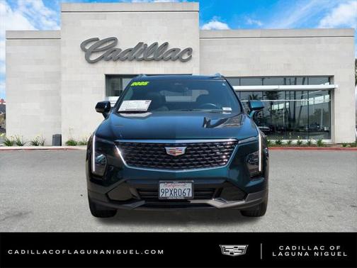 2025 Cadillac XT4 Premium Luxury