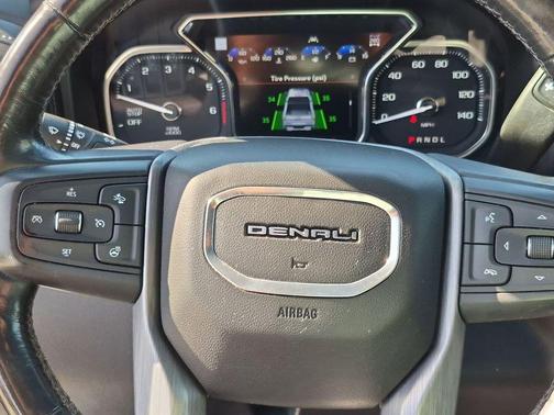White Frost Tricoat 2021 GMC Sierra 1500 Denali