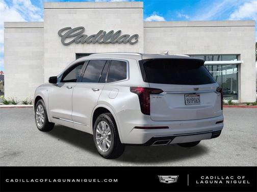 2025 Cadillac XT6 Luxury FWD