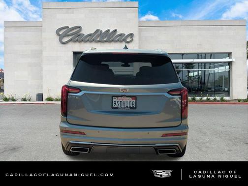 2025 Cadillac XT6 Luxury FWD