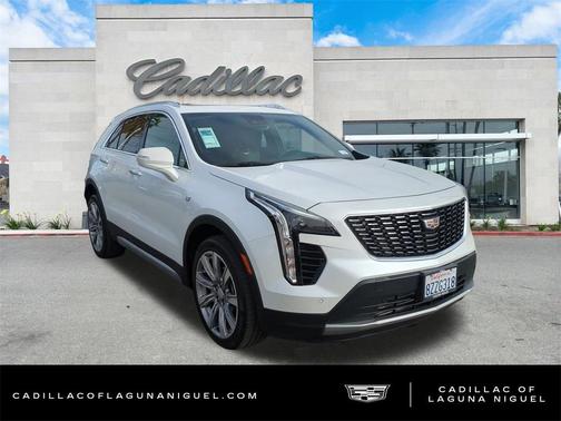 2022 Cadillac XT4 Premium Luxury
