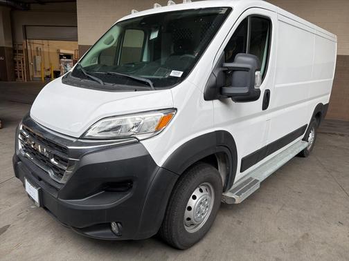 2023 RAM ProMaster 2500 Base