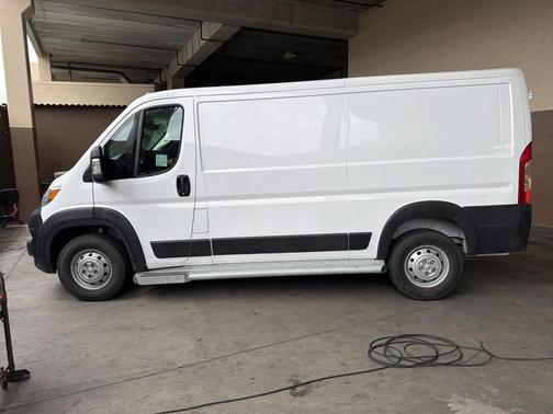 2023 RAM ProMaster 2500 Base