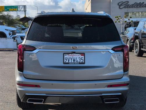 2025 Cadillac XT6 Luxury AWD