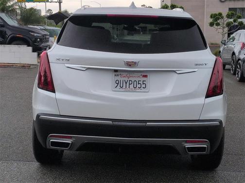2025 Cadillac XT5 Premium Luxury