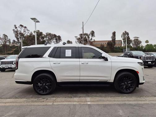 Crystal White Tricoat 2023 Cadillac Escalade Premium Luxury