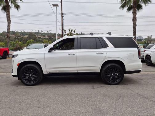 Crystal White Tricoat 2023 Cadillac Escalade Premium Luxury