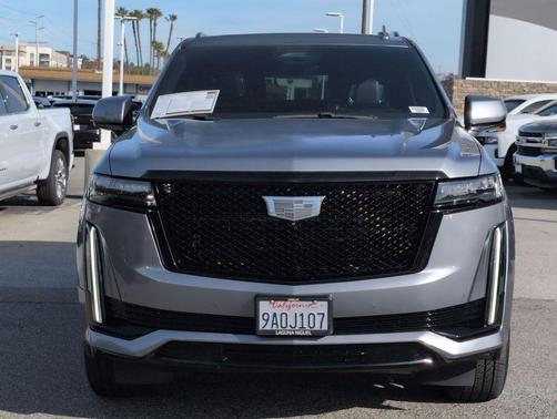 2022 Cadillac Escalade Sport