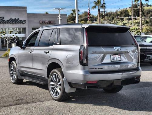 2022 Cadillac Escalade Sport