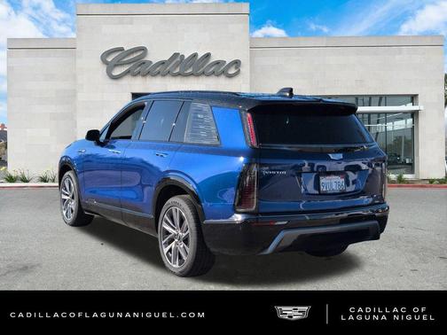 2026 Cadillac VISTIQ Sport