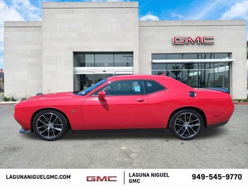 2016 Dodge Challenger R/T Scat Pack