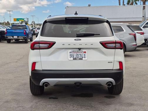 White Metallic 2024 Ford Escape PHEV SE