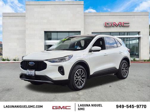 White Metallic 2024 Ford Escape PHEV SE