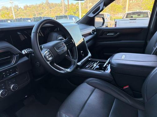 Onyx Black 2025 GMC Yukon Denali